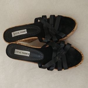 Steve Madden Black Wedge